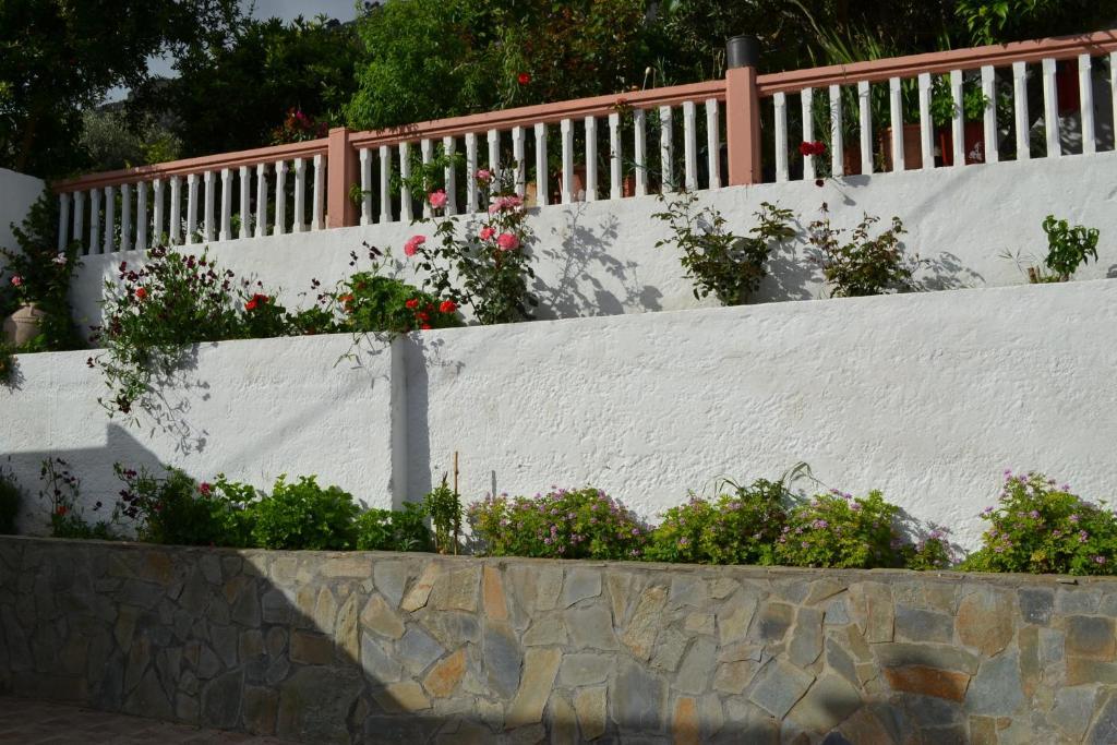 Karavos Aparthotel